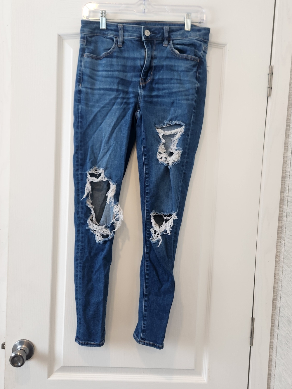 American Eagle Outfitters Dark Blue Distressed Skinny Jeans 6 Euc